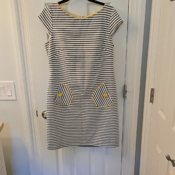 New Directions Lined Gray & White Preppy Seersucker Dress Size 10 Like New - Picture 1 of 7